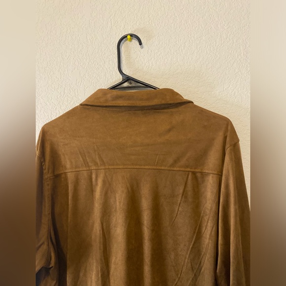 Say What? Women’s Brown Button Up Long Sleeve Top 1X - Picture 3 of 5